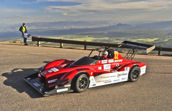 Mitsubishi,2015 год,MiEV Evolution III Pikes Peak,Сетевое шоу,Netcar,Автомобильные изображения