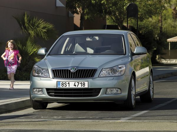 mobil, kendaraan, Sedan, Skoda, koda Fabia, Octavia