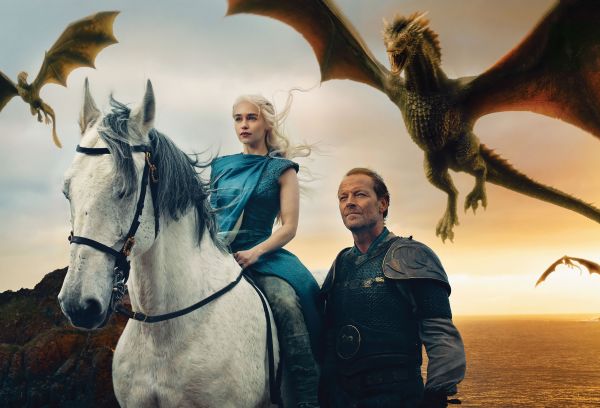 Game of Thrones,Daenerys Targaryen,Emilia Clarke,Jorah Mormont,Iain Glen,Dragones