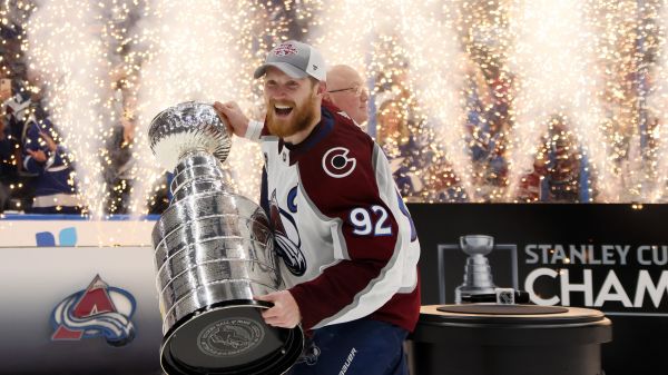 Colorado Avalanche,НХЛ,Кубок Стэнли,Хоккей,Gabriel Landeskog