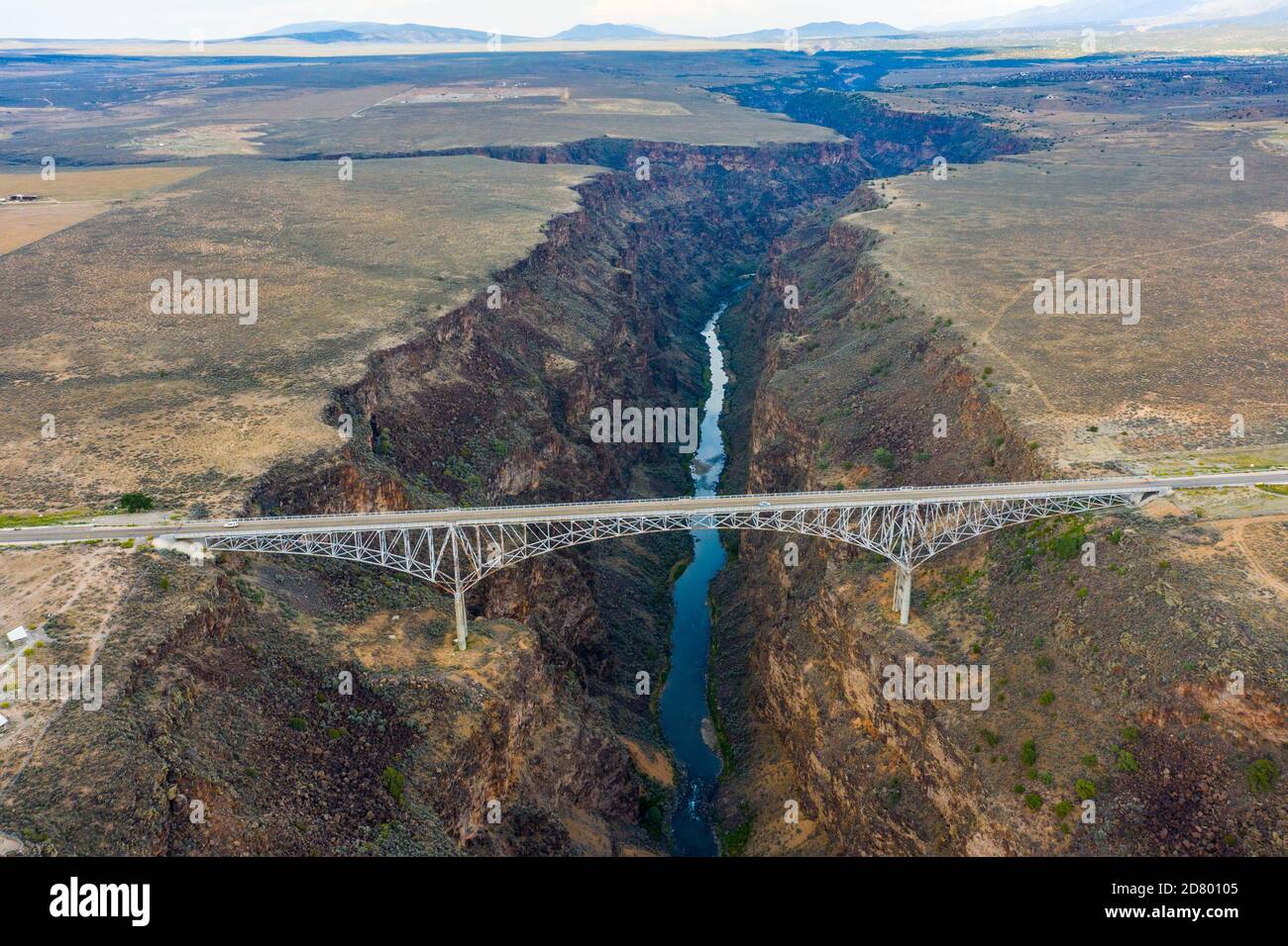 Rio Grande Gorge Bridge, Arroyo Hondo, NM, USA Stock Photo