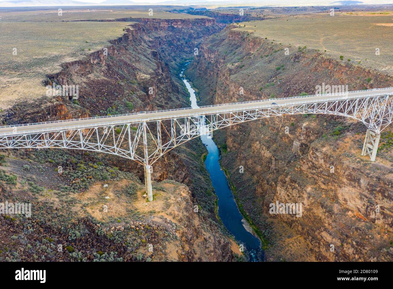 Rio Grande Gorge Bridge, Arroyo Hondo, NM, USA Stock Photo