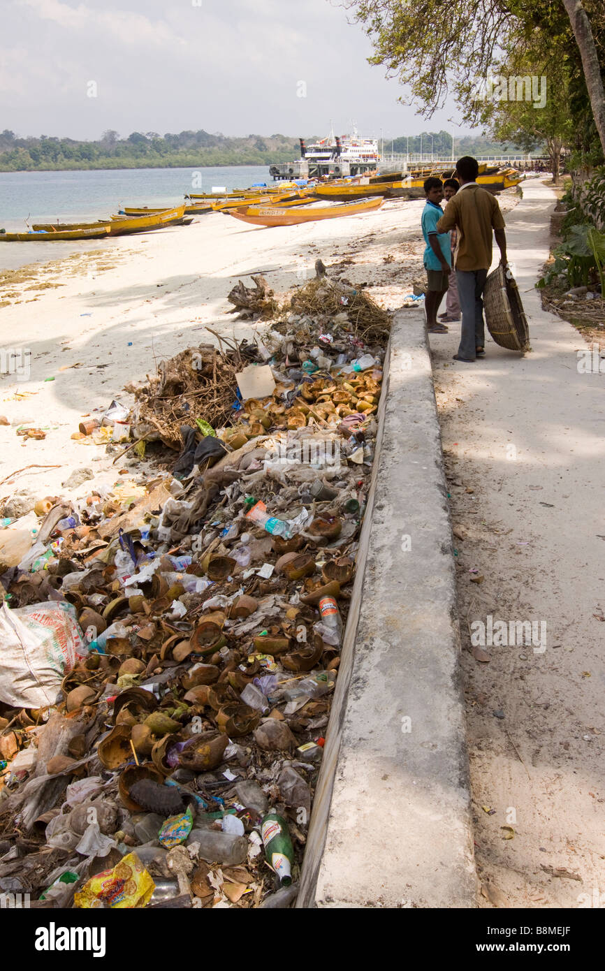 India Andaman and Nicobar Havelock island number 1 beach rubbish dump Stock Photo