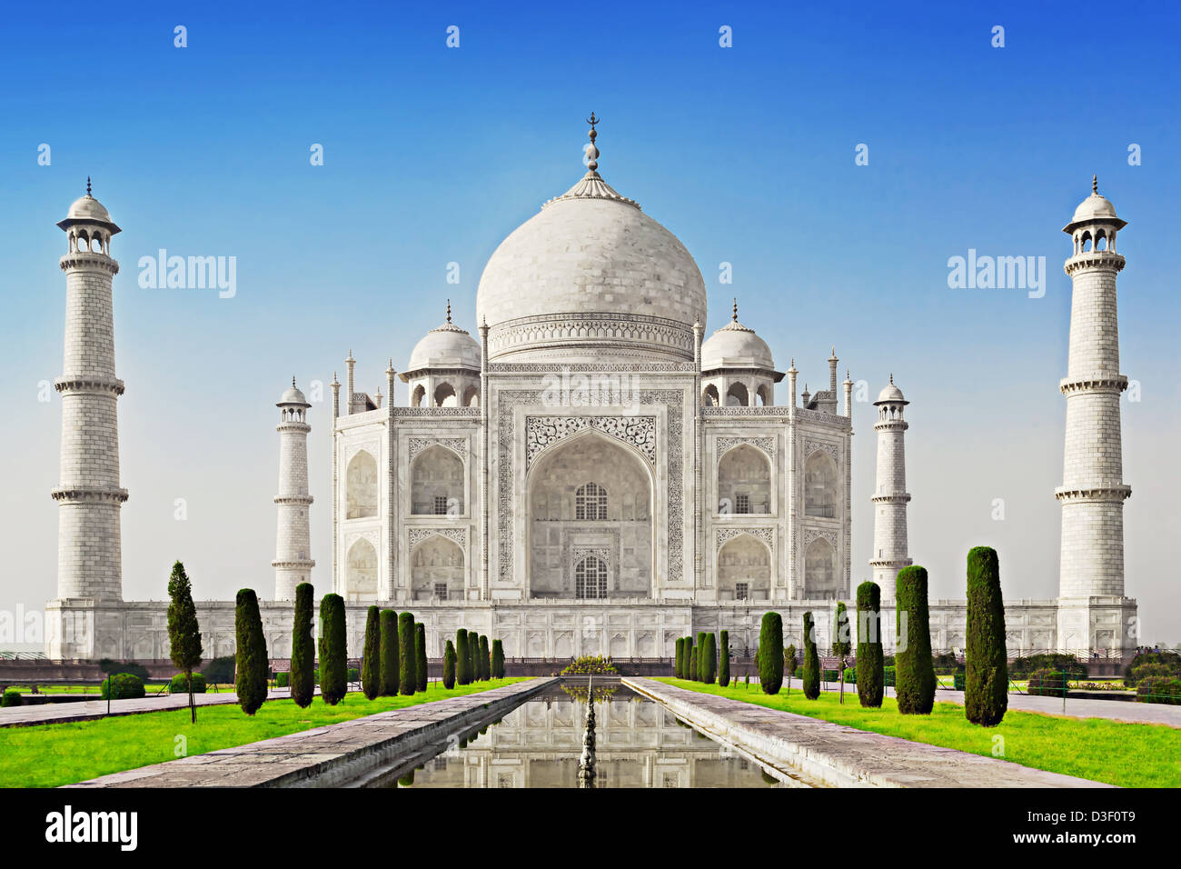 Taj Mahal in sunrise light, Agra, India Stock Photo