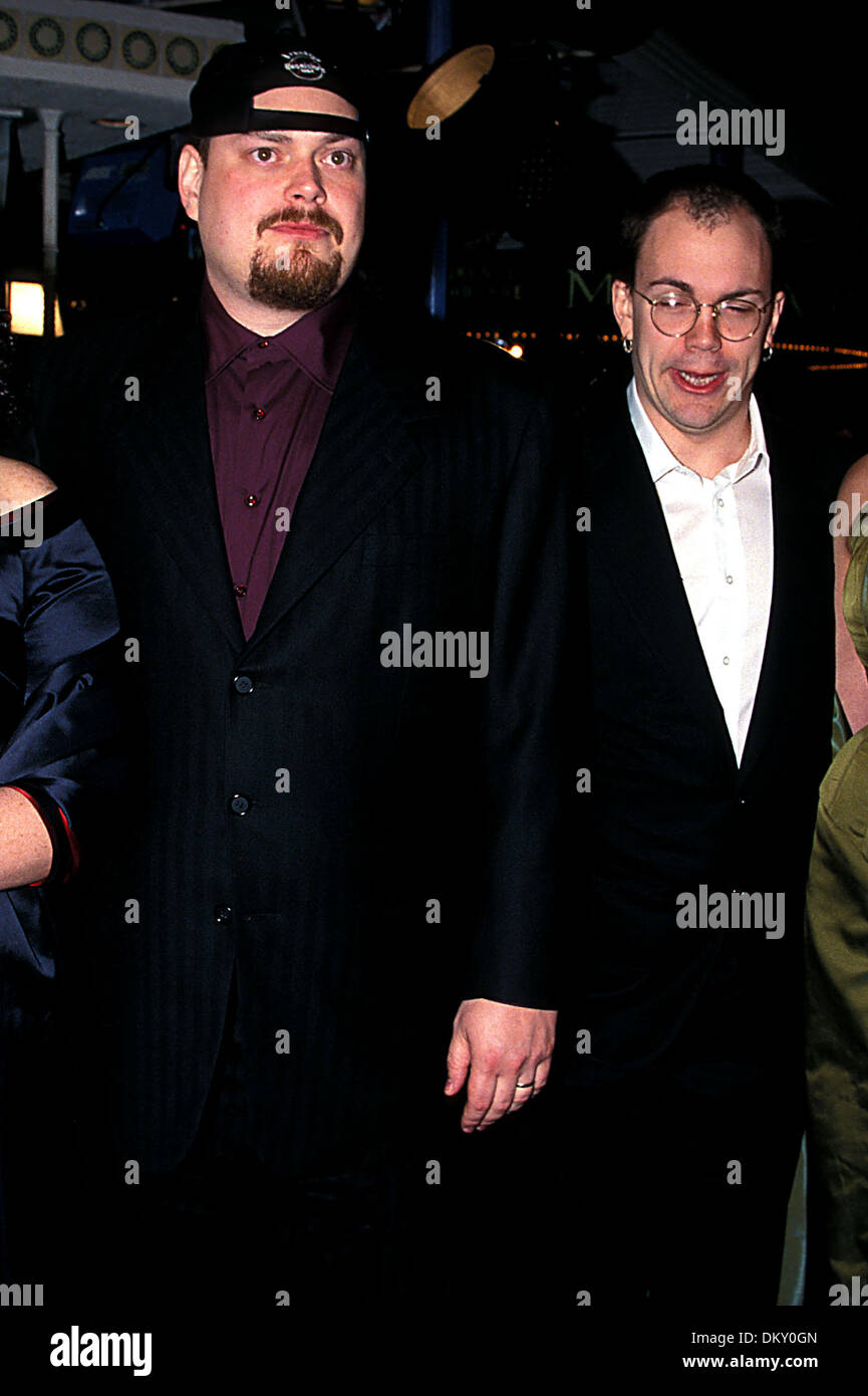 Mar. 24, 1999 - K15127LR.MATRIX PREMIERE AT MANNS VILLAGE THEATRE , WESTWOOD CA.03/24/1999. LISA ROSE/    1999.LARRY WACHOWSKI AND ANDY WACHOWSK(Credit Image: © Globe Photos/ZUMAPRESS.com) Stock Photo