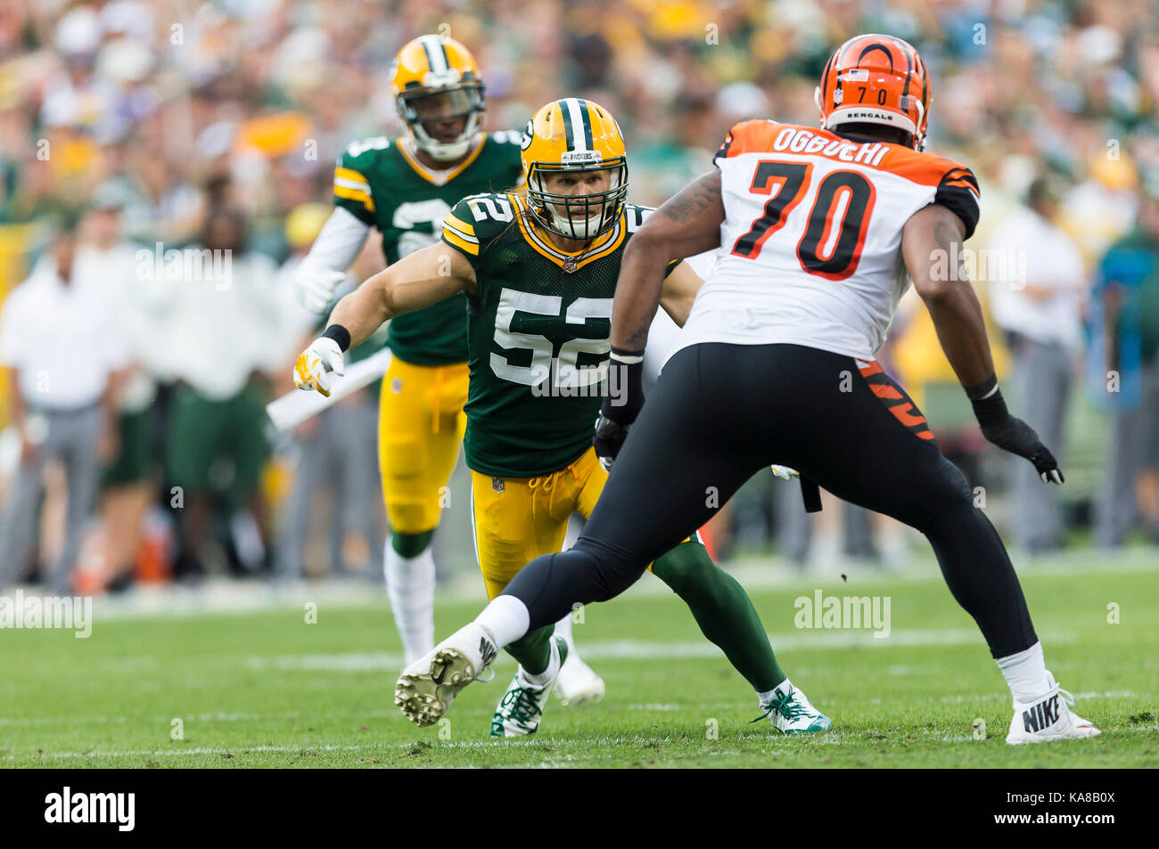 Green Bay, USA. 24th Sep, 2017. Green Bay Packers outside linebacker Clay Matthews #52 in action during the NFL Football game between the Cincinnati Bengals and the Green Bay Packers at Lambeau Field in Green Bay, WI. Green Bay defeated Cincinnati in overtime 27-24. John Fisher/CSM Stock Photo