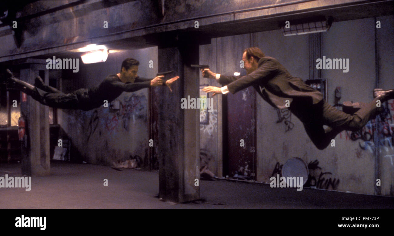 Film Still / Publicity Still from 'The Matrix' Keanu Reeves, Hugo Weaving © 1999 Warner Brothers   File Reference # 30973725THA  For Editorial Use Only -  All Rights Reserved Stock Photo