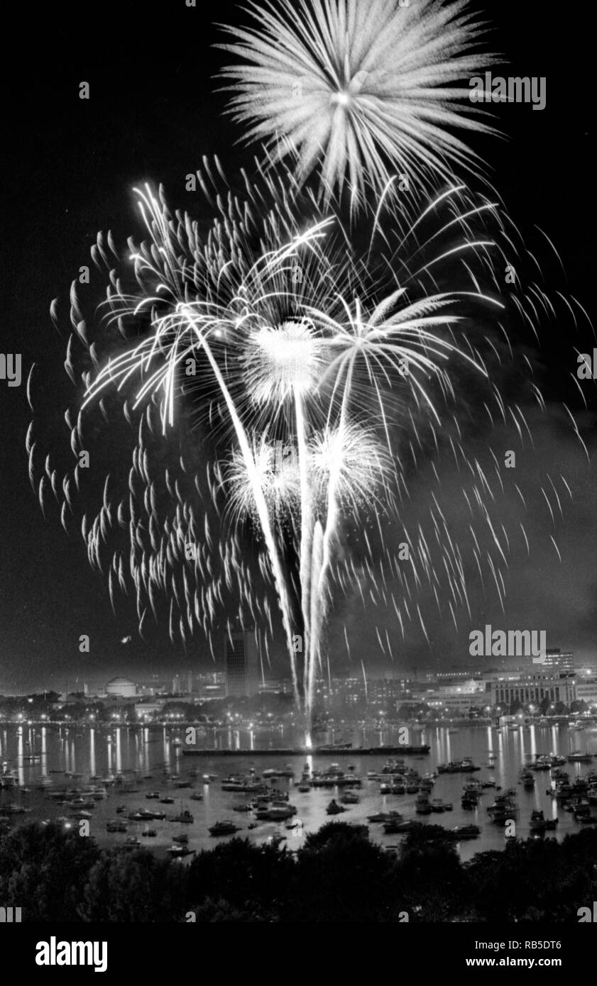 Boston, 4th of July fireworks celebration on the Charles River in Boston Ma USA 1990's photo by bill belknap Stock Photo