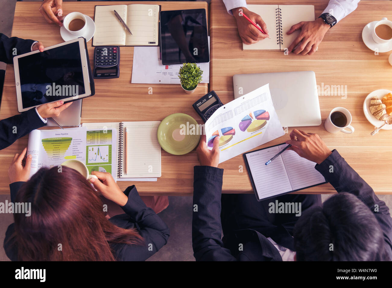 Business Team Konferenz treffen. Partnerschaft erfolg Teamwork. Team Konzept. Stockfoto