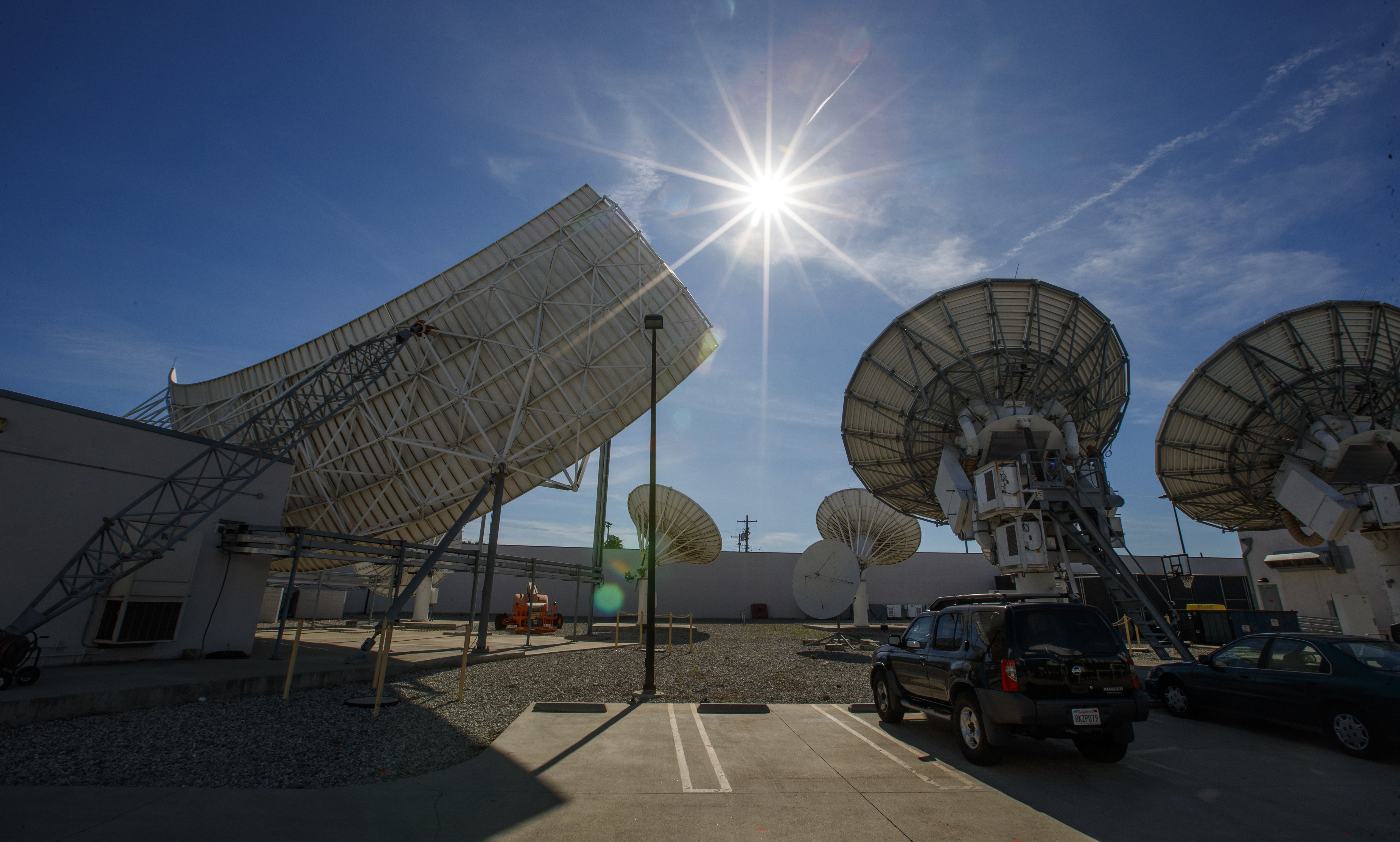 CULVER CITY, CALIF. -- FRIDAY, JANUARY 31, 2020: A view of DirecTV satellite dishes at AT&T Los Angeles Broadcast Center in Culver City, Calif., on Jan. 31, 2020. The satellite TV business is owned by AT&T.(Allen J. Schaben / Los Angeles Times)