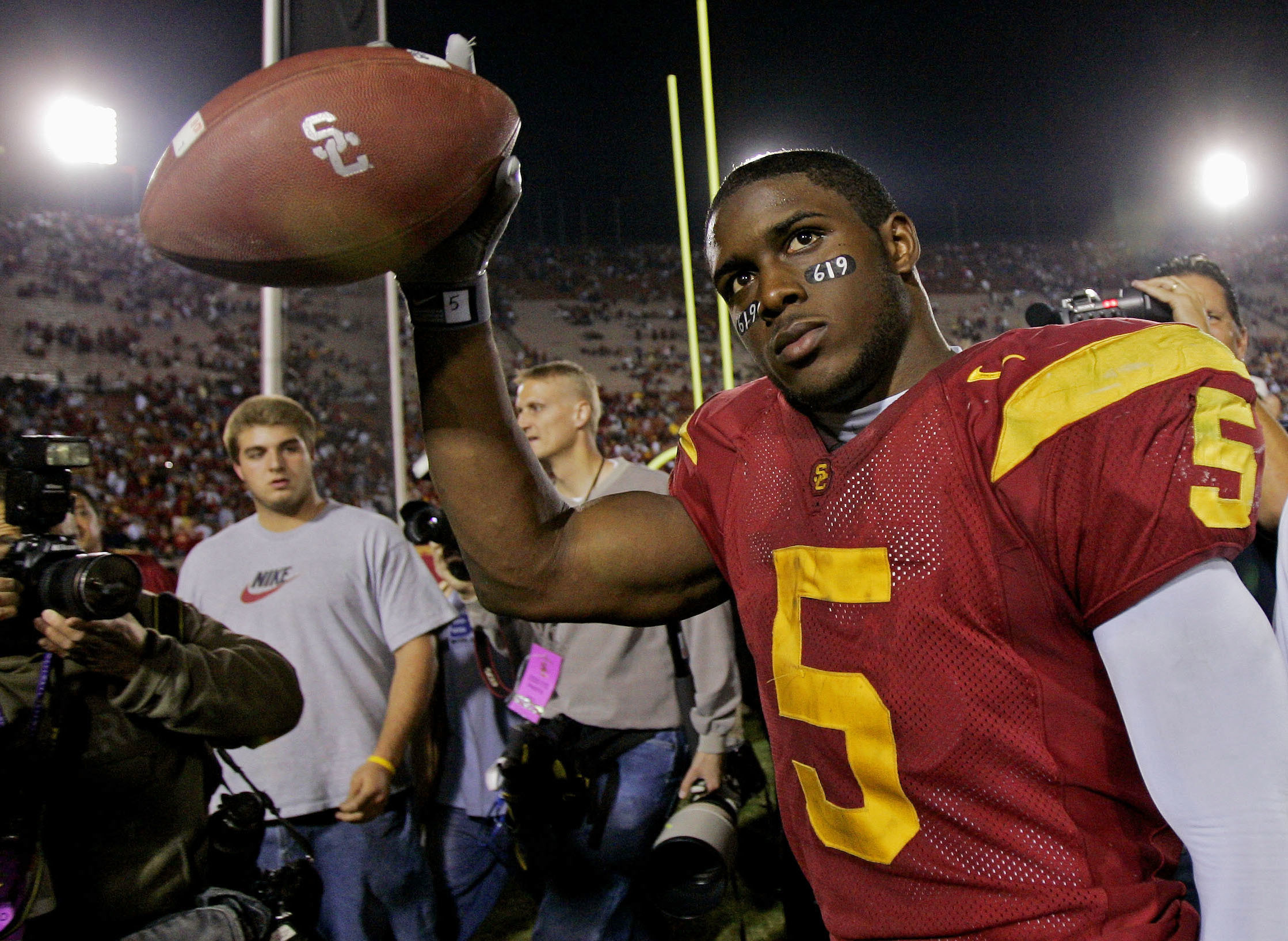USC running back Reggie Bush walks off the field after the Trojans defeated Fresno State on Nov. 19, 2005.