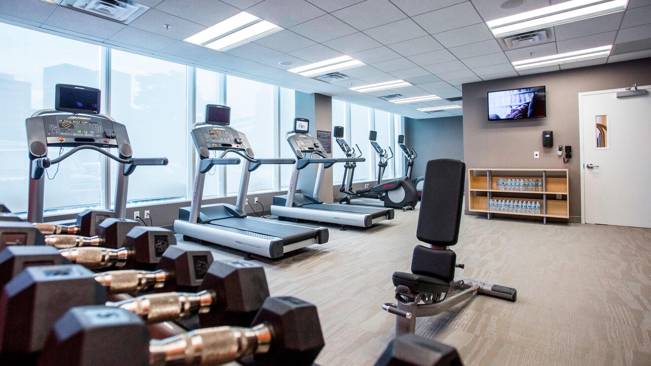 Bronx hotel fitness center