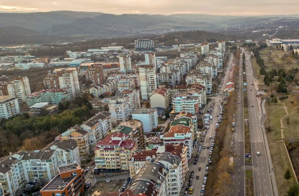 Двудневна кампания за събиране на опасни отпадъци от домовете започва в Търново