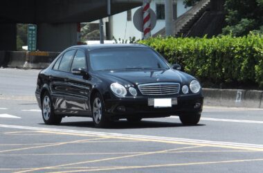 Mercedes-Benz W211 E-Class