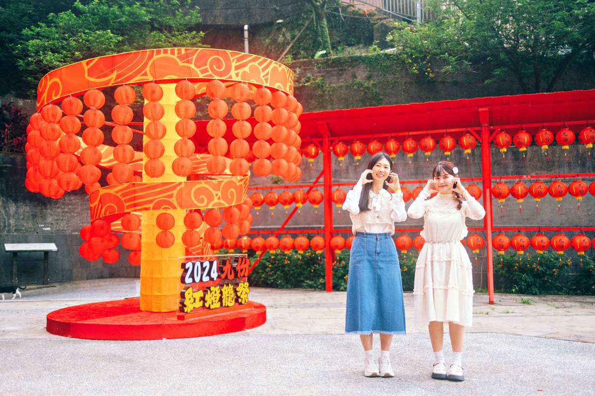 九份紅燈籠祭「這天」限時開跑！免費領限量小提燈玩夜遊，加碼老街必吃美食