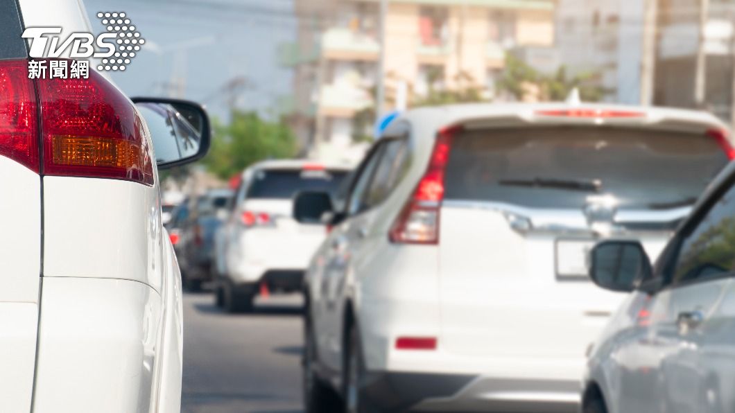 全國路口事故占整體交通事故約6成。（示意圖／shutterstock達志影像）