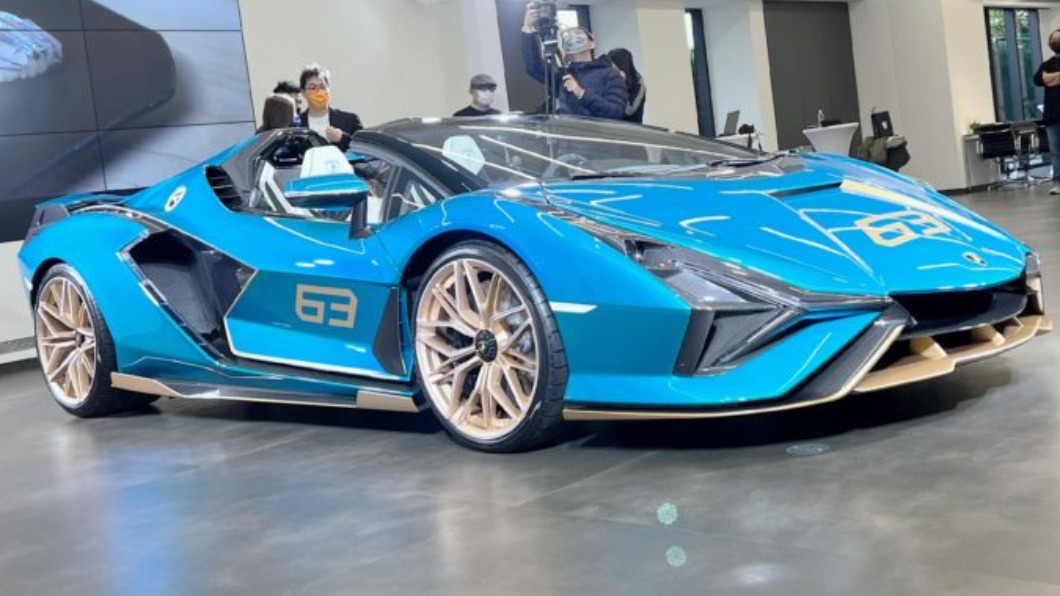 全球僅限量19台的Lamborghini Sián Roadster今日亮相，且該車在台已有主。（攝影／汪廷諤）