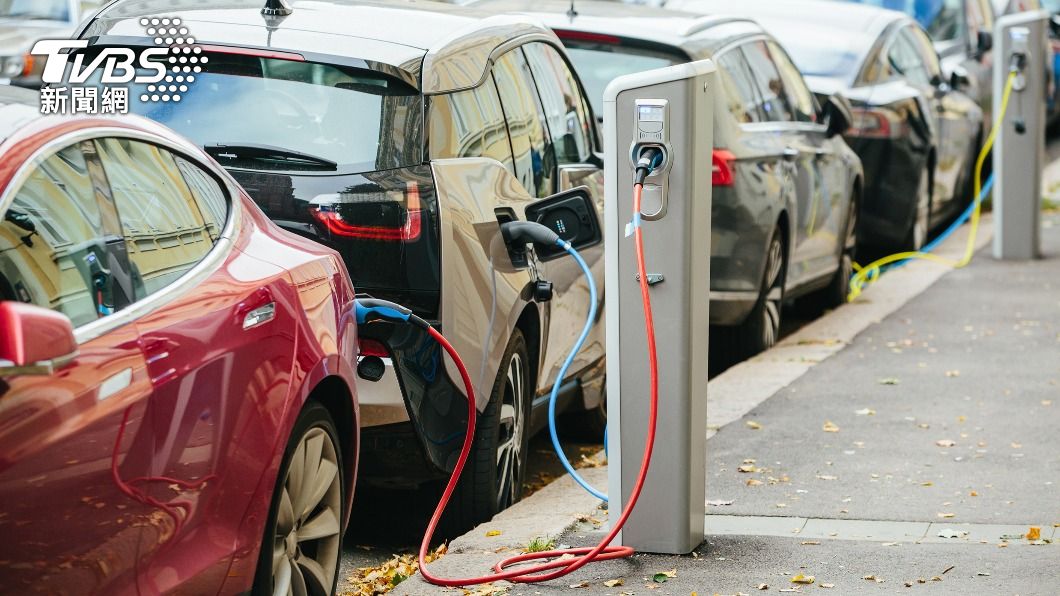 原Po提問電動車有何優點。（示意圖／shutterstock達志影像）