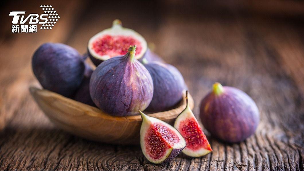 加工後的無花果乾熱量高、糖分高、營養價值低。（示意圖／shutterstock達志影像）