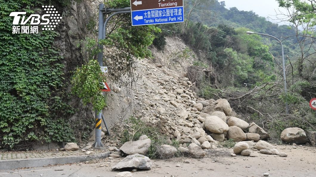 過去一個月內花東外海零碎地震引起民眾憂心。（圖／區國強攝）