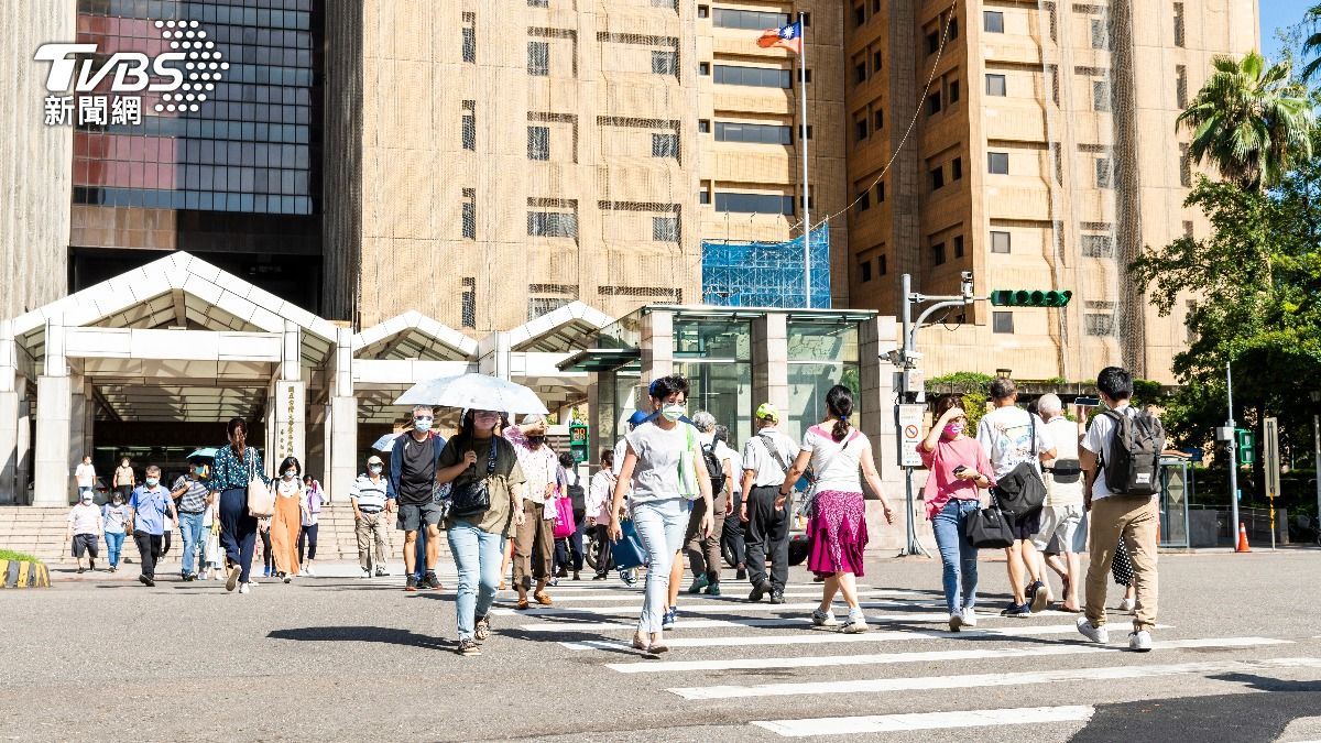 新冠再次大流行。（示意圖／Shutterstock達志影像）