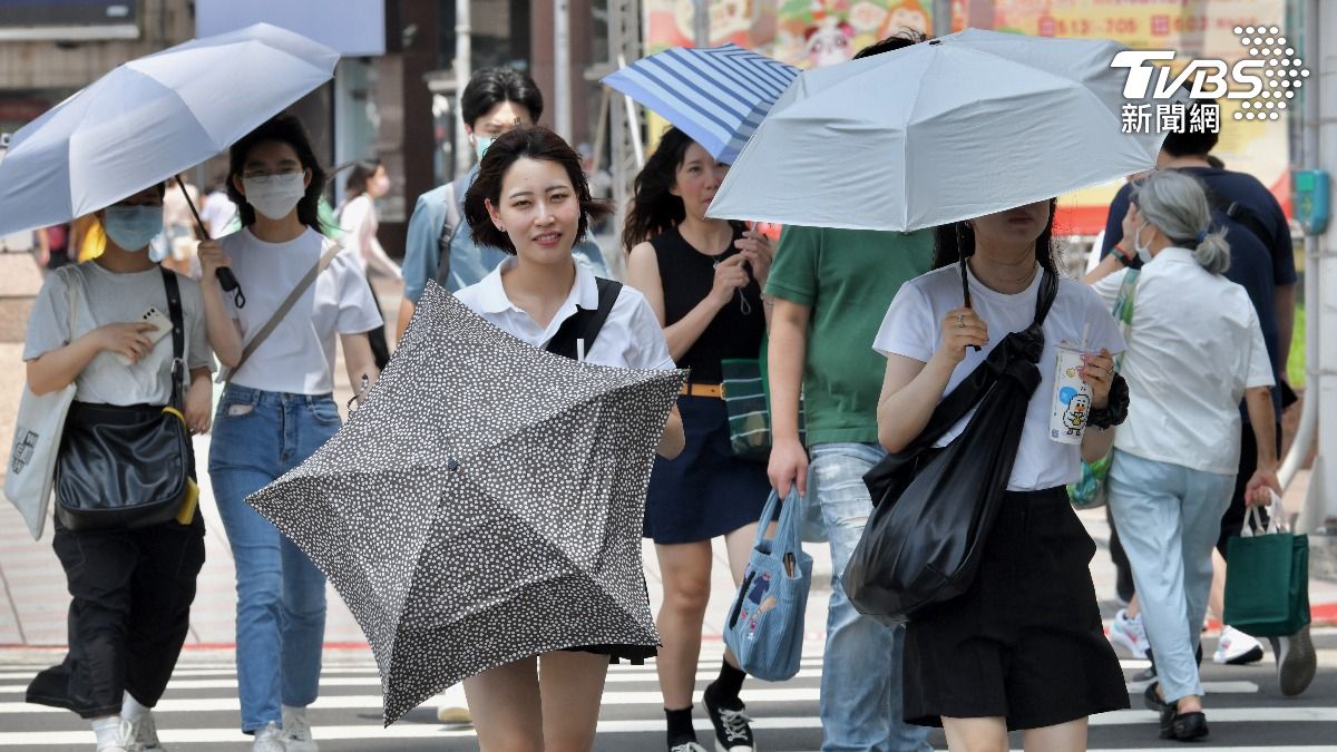 Mixed weather forecast for Taiwan with thunderstorms expected (TVBS News) Mixed weather forecast for Taiwan, thunderstorms expected