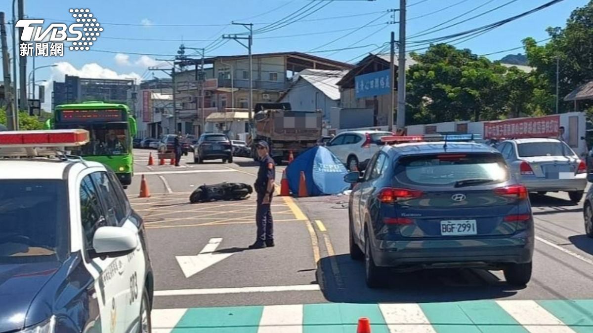 男騎士頭顱變形死亡。（圖／TVBS）