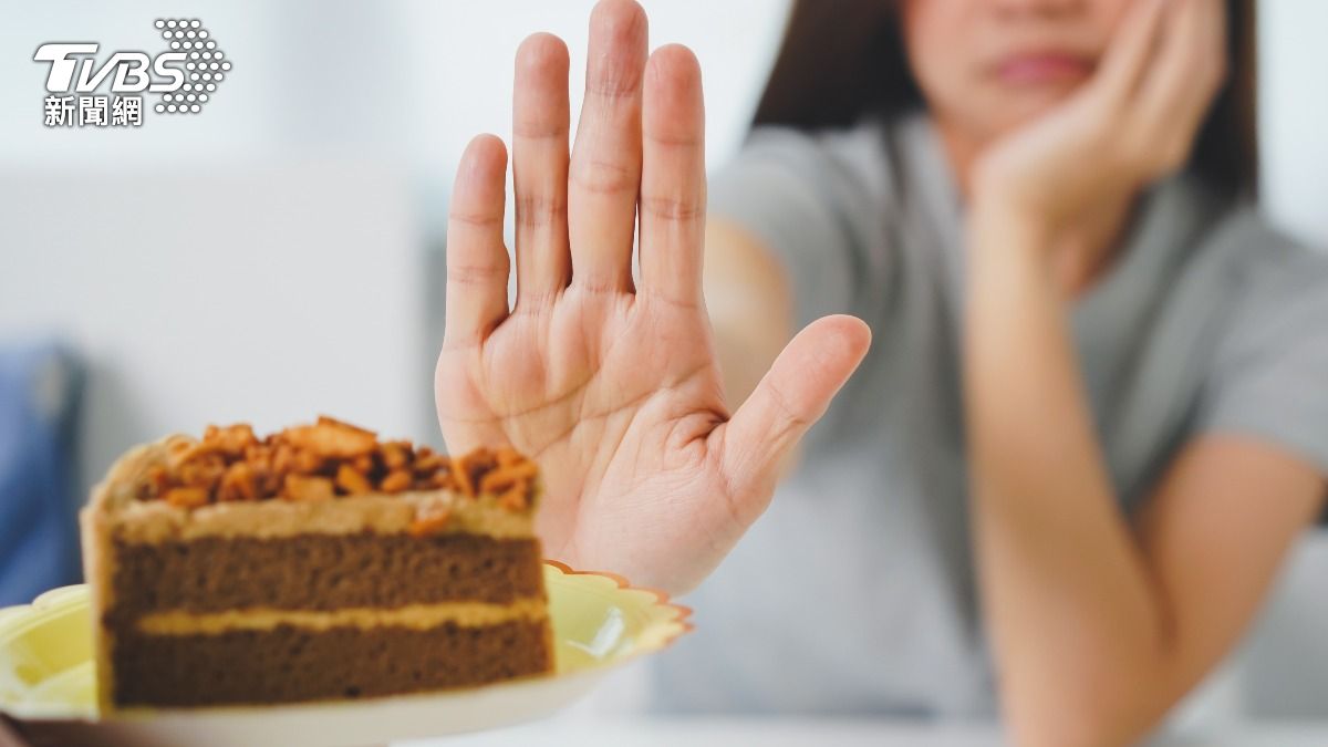 常吃甜食可能傷身，醫師教你無痛戒糖遠離疾病。（示意圖／shutterstock達志影像）