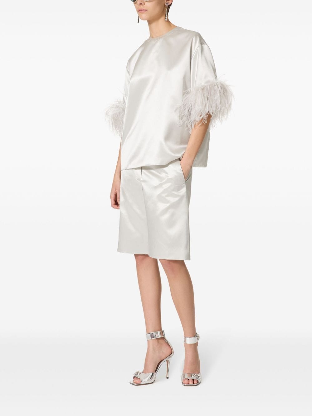 Image 2 of Valentino Garavani feathered-sleeve silk blouse