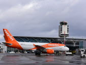 Don du sang, EuroAirport et salle de bain