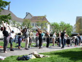 Une danse guidée au parc