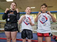 A 10 et 11 ans, ils sont déjà champions de France de boxe thaï