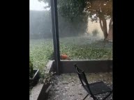 Les images de l'impressionnant orage de grêle qui a touché un village en Isère