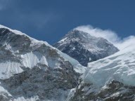 Le youtubeur Inoxtag à l'Everest : « Une polémique malsaine » ?