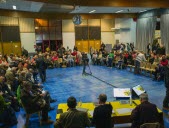 En pleine réunion publique à Pont-de-Chéruy, vive opposition au projet de barrage sur le Rhône 