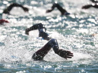 La Seine trop polluée, le triathlon masculin reporté à mercredi ; Viols dénoncés par deux adolescentes : un bar fermé en Isère ; Un jeune homme condamné après une course-poursuite... L'essentiel de ce mardi