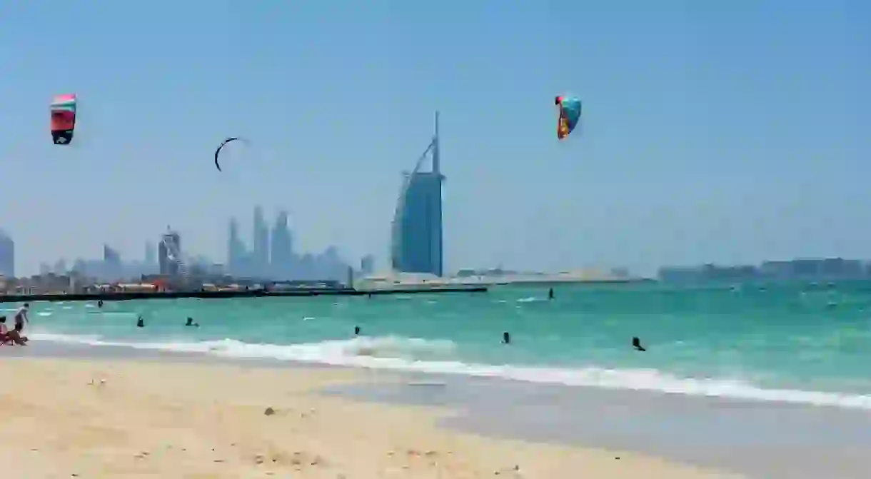 Kite Surfing in Dubai