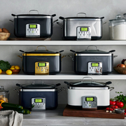 Slow Cookers: Free Gift + Free Shipping