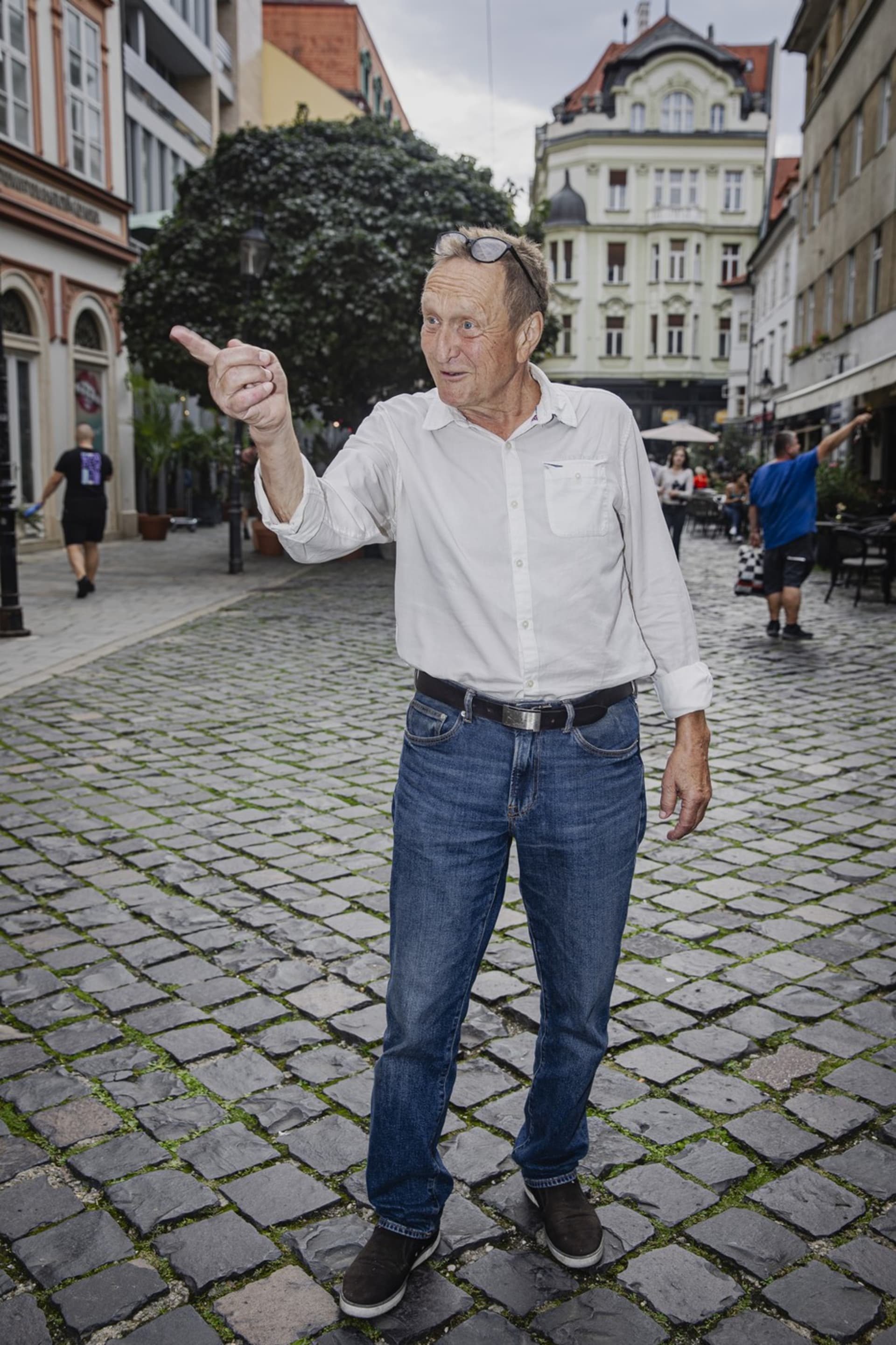 Zemřel slovenský herec Ľubomír Paulovič.