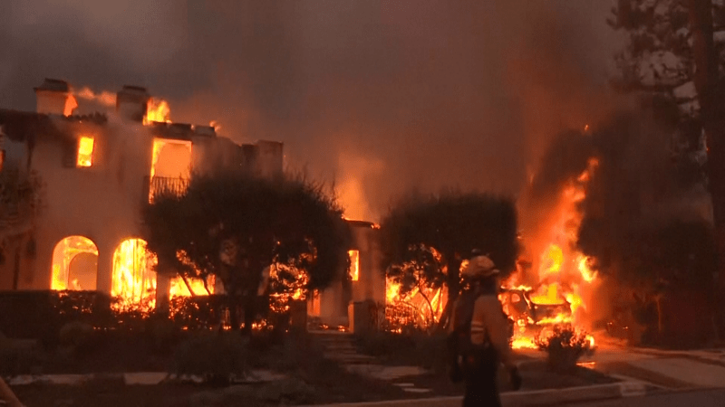 Katastrofální následky požárů v Los Angeles