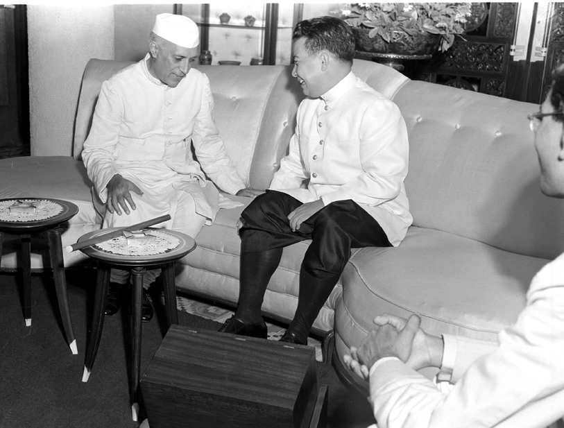 nehru-king-sihanouk-31oct-1954-phnompenh