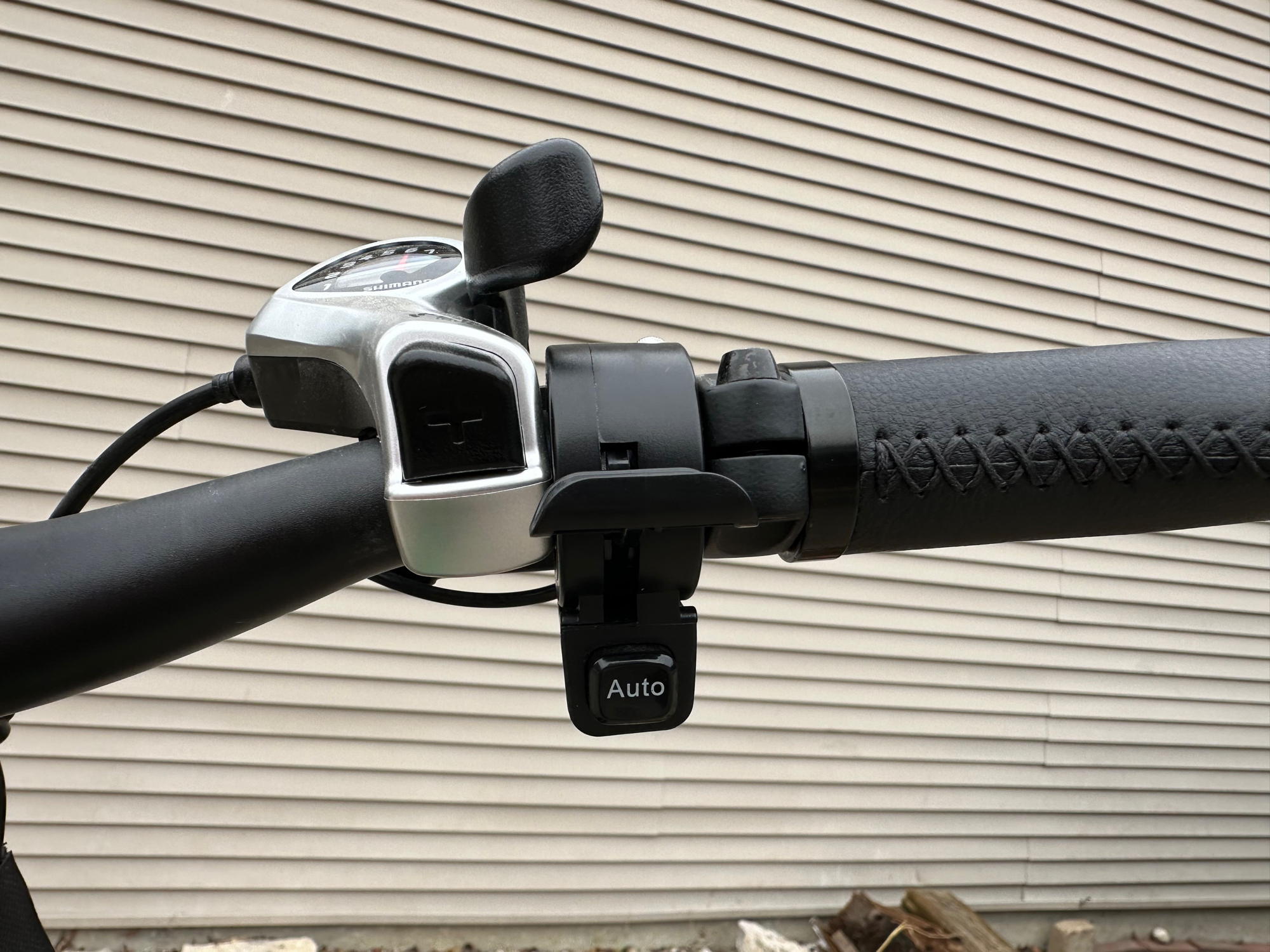 Right handlebar