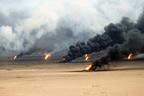 Persian Gulf War: burning oil wells