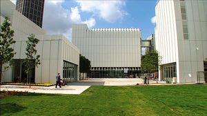 Renzo Piano discussing his design for Atlanta's High Museum of Art