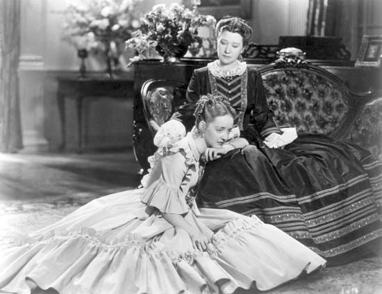 Fay Bainter and Bette Davis in Jezebel