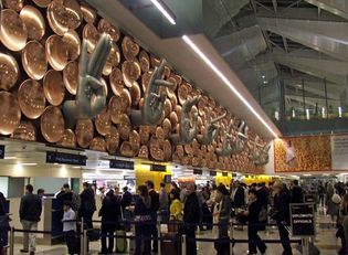 Delhi: Indira Gandhi International Airport