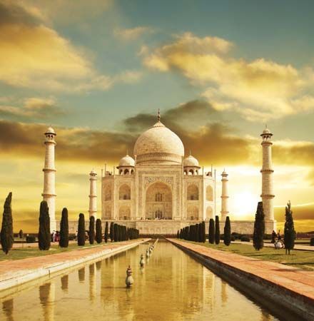 Agra, India: Taj Mahal