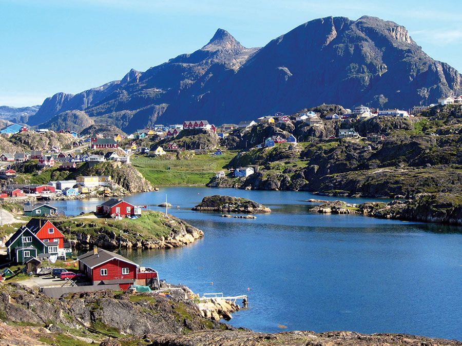 Town of Sisimiut located on the coast of the Davis Strait on Kangerluarsunnguaq Bay, Greenland