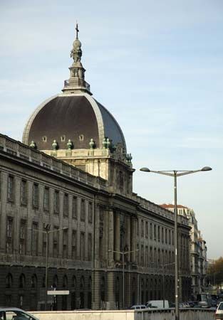 Lyon: Hôtel-Dieu