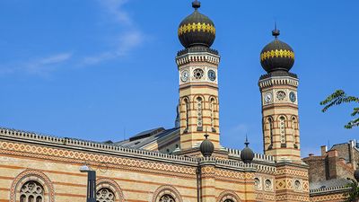 The magnificent Dohany Street Synagogue in Budapest, Hungary.